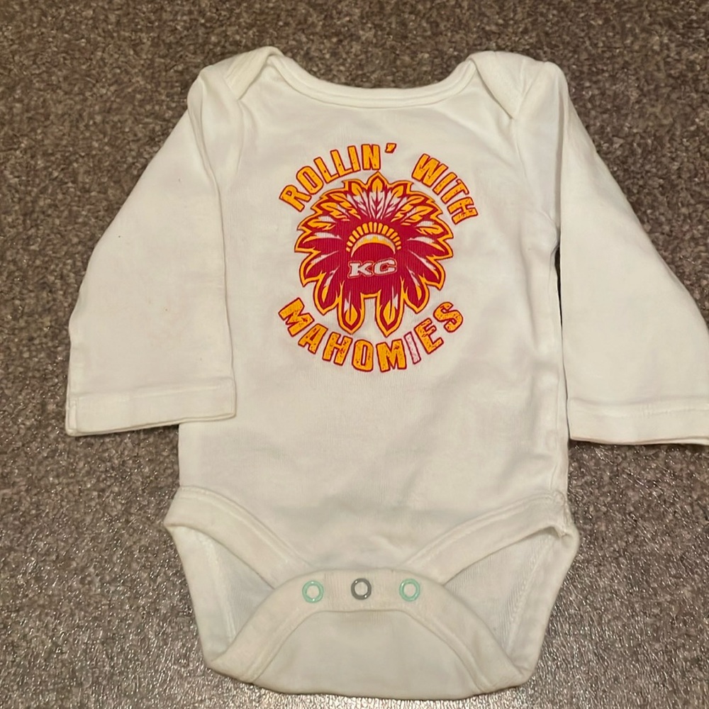 Chiefs Mahomes newborn onesie